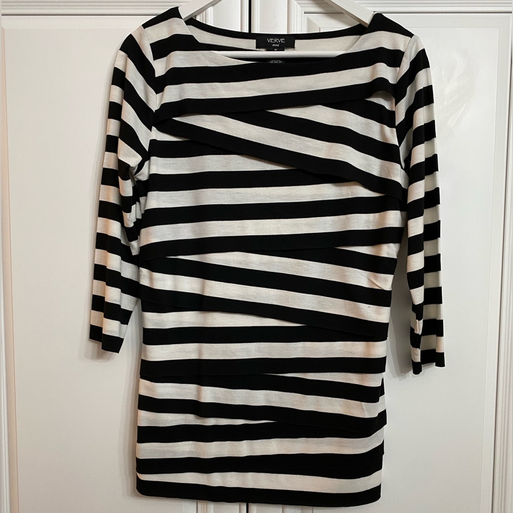 Verve Ami Women’s Medium Scoop Neck 3/4 Sleeve Bandage Front Black White Top